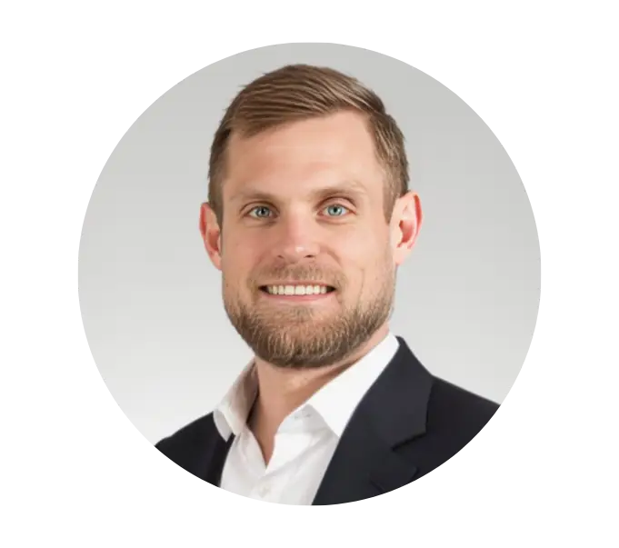 Cody Dinsmore Headshot